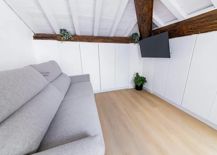 Lägenhet Loft Ponente Baia Dei Frati